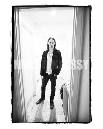 Myles Kennedy, portrait, AAA, B&W, Backstage, Niall Fennessy rock Photography